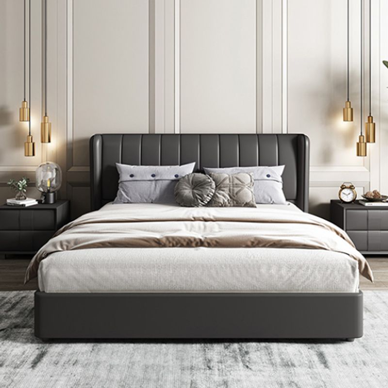 Letto a Wingback imbottito a Wingback in pelle vera contemporanea