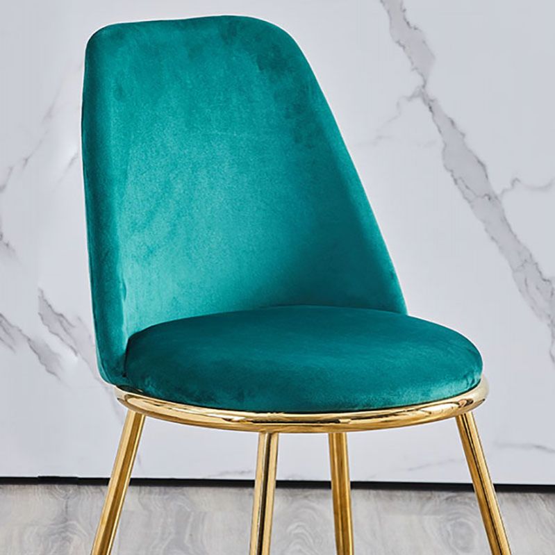 Velvet Scandinavian Dining Room Side Chair Parsons Matte Finish Dining Chair Clearhalo ' kitchen&dining_furn' 'Dining Chairs' 'Dining Tables & Seating' 'dining_chair' 'furn' 'furn_dining_chair' 'Furniture' 'furniture_dining_chair' 'Kitchen & Dining Furniture' 'kitchen' 1200x1200_e0110a7d-0cc5-44f8-9e1e-921331945a19