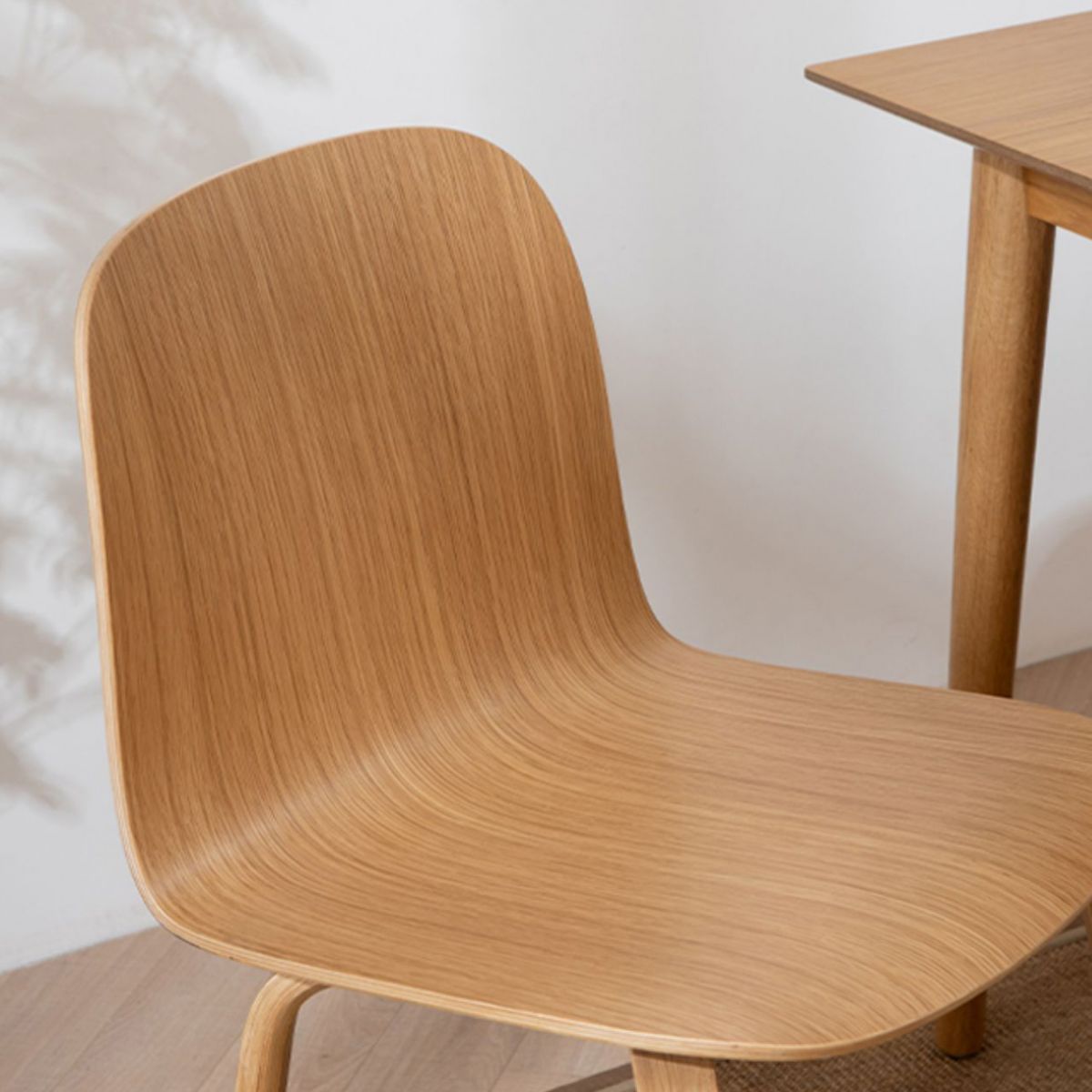 Modern Style Side Chair Solid Wood Dining Chair for Dining Room Clearhalo 'Dining Chairs' 'Dining Tables & Seating' 'dining_chair' 'furn' 'furn_dining_chair' 'Furniture' 'furniture_dining_chair' 'Kitchen & Dining Furniture' 1200x1200_e022b46e-df39-46eb-a729-9234d6c387bf