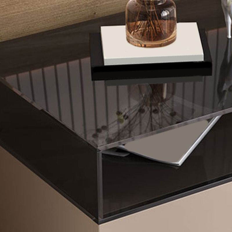 Nightand avec tiroir et étagère de 22 "" table de nuit en bois massif de haut avec les jambes