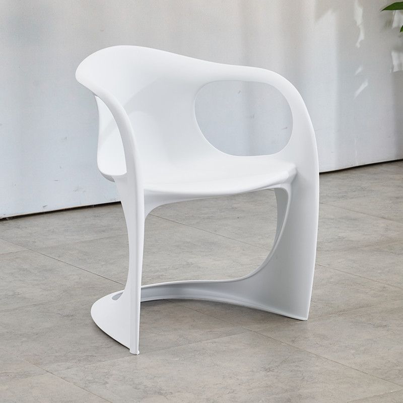 Scandinavian Plastic Dining Arm Chairs Solid Back Chair for Home Clearhalo ' kitchen&dining_furn' 'Dining Chairs' 'Dining Tables & Seating' 'dining_chair' 'furn' 'furn_dining_chair' 'Furniture' 'furniture_dining_chair' 'Kitchen & Dining Furniture' 'kitchen' 1200x1200_e03c0d10-3a5f-4884-98a0-946d44f44376