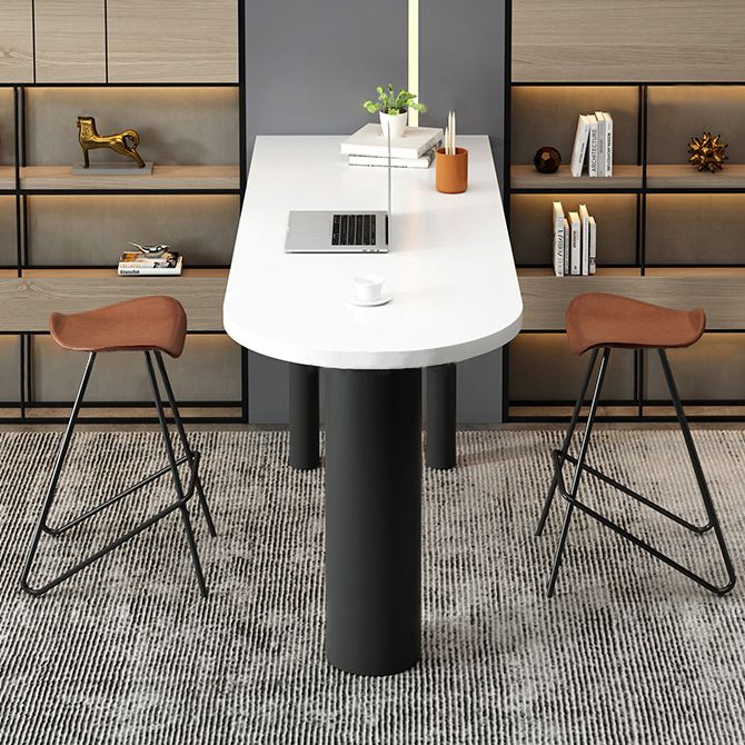 Tavolo da bar in legno in solido specialità con tavolo da pub contemporaneo a 3 gambe per casa