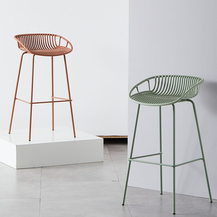 Moderner Barhocker Metallstockschocken mit Metallbeinen für Zuhause