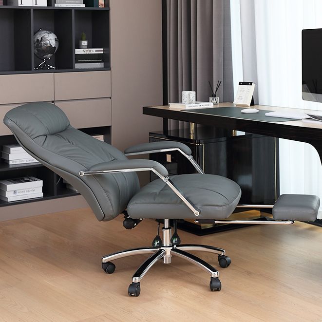 Moderner Schreibtischstuhl Verstellbare Sitzhöhe gepolstert Waffen Office Stuhl mit Rädern