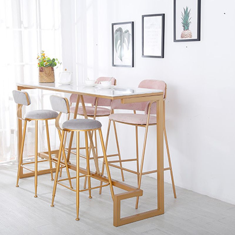 グラムバーの高さテーブルフェイク大理石のトップビストロバーテーブルとゴールドベース