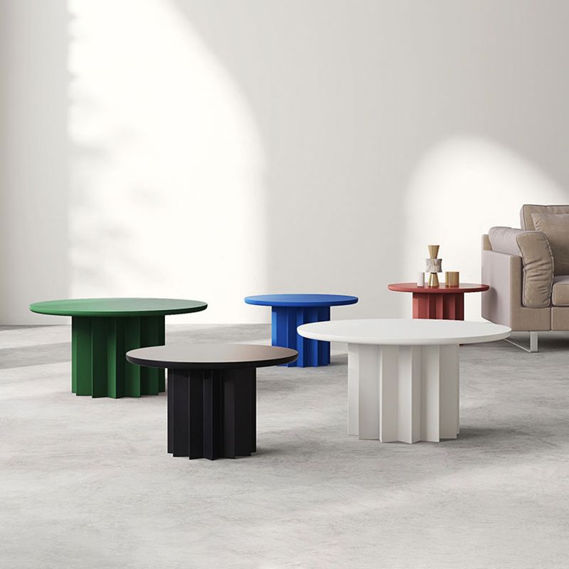 スカンジナビアのDIA 23.6 "/31.5"カクテルテーブル、木製のペンセスタルコーヒーテーブル