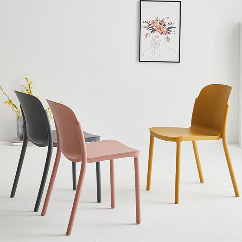 Dining Room Contemporary Dining Chair Plastic Stacking Side Chair