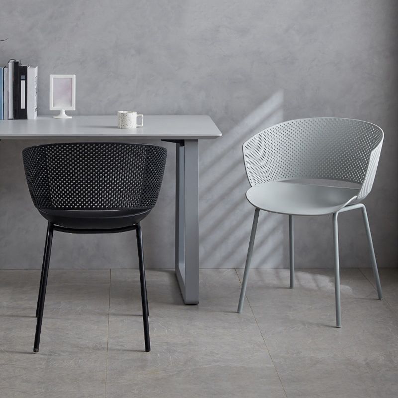 Modern Plastic Chair Parsons Chair in Matte Finish for Indoor