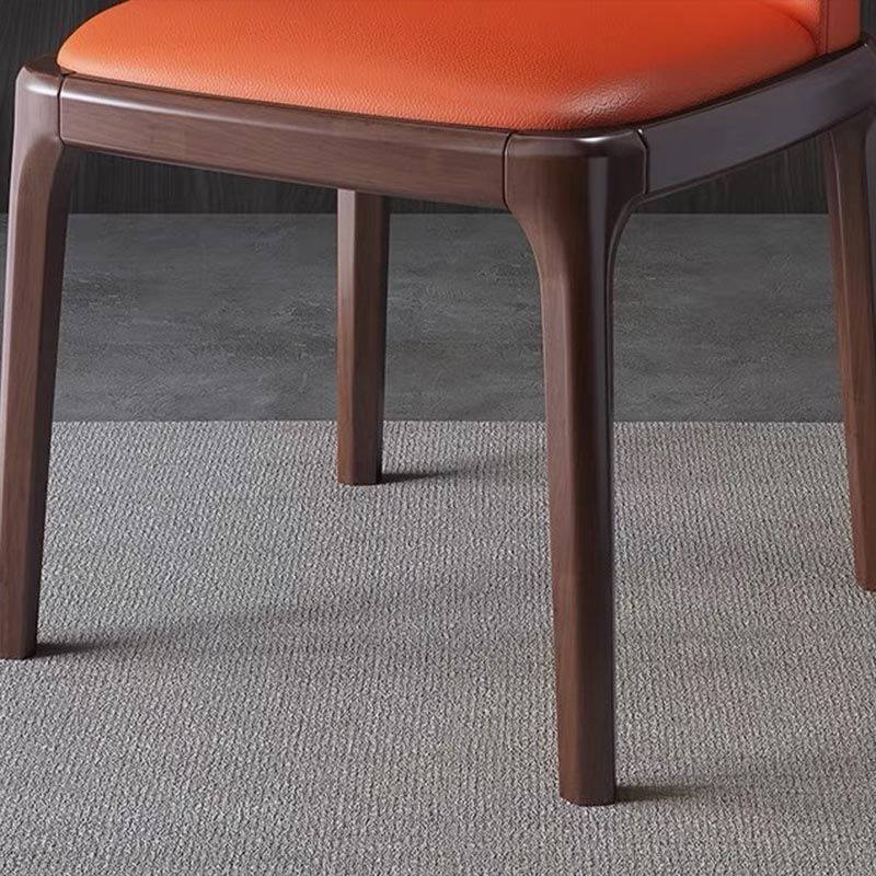 Silla de silla de comedor de cuero glamoroso en acabado mate para casa