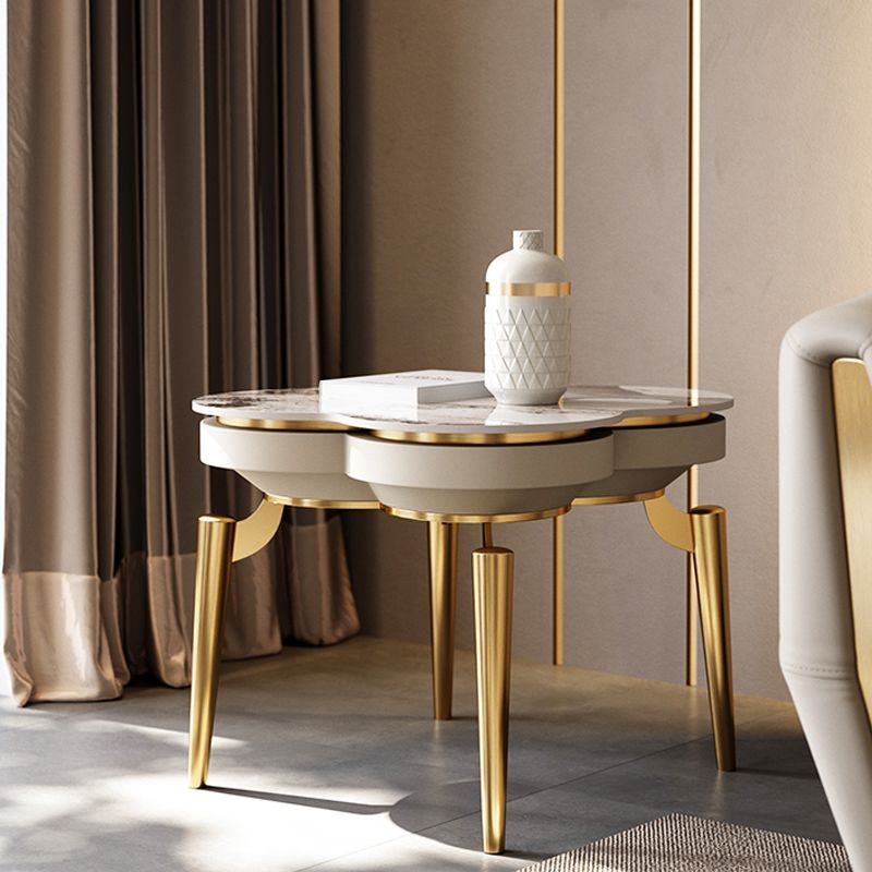 Table d'appoint en métal luxueuse Pierre 4 jambes SOFFA