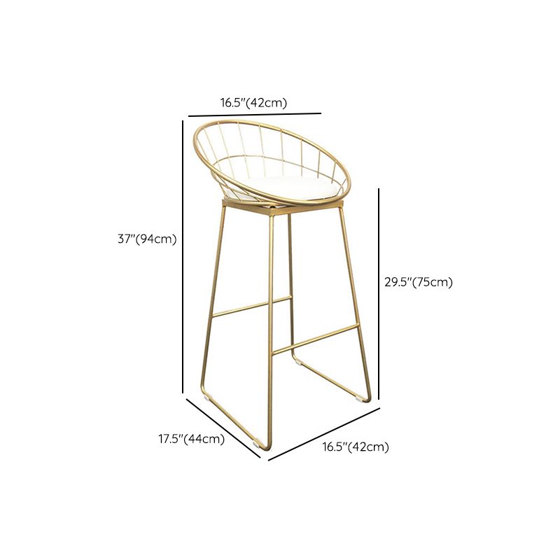 Contemporary Round Pub Table Set with Metal Stools 1/3/5 Pieces Pine Wood Top Bar Set Clearhalo 'Bar Furniture' 'furn' 'furn_home_bar_bar_sets' 'Furniture' 'Home Bars & Bar Sets' 'home_bar_bar_sets' 'Kitchen & Dining Furniture' 1200x1200_e18242ce-f1b5-478a-ba2b-9cdd65d68a61