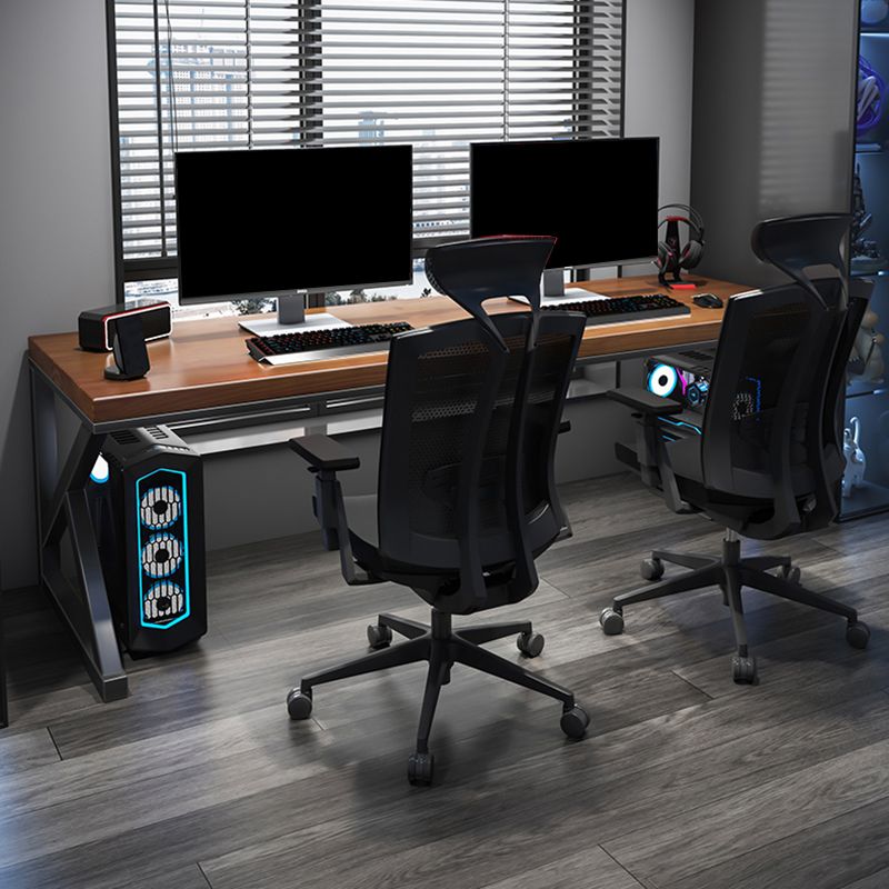 Table d'ordinateur de forme rectangulaire Bureau d'écriture en bois massif en marron