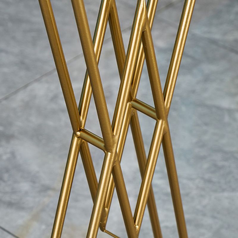 Glam Bar-height Table Black Solid Wood Top Bistro Pub Table with Gold Base Clearhalo 'Bar Furniture' 'Bar Tables' 'bar_tables' 'furn' 'furn_bar_tables' 'Furniture' 'Kitchen & Dining Furniture' 1200x1200_e251789a-54e6-4aca-868d-2b259f6c90b9