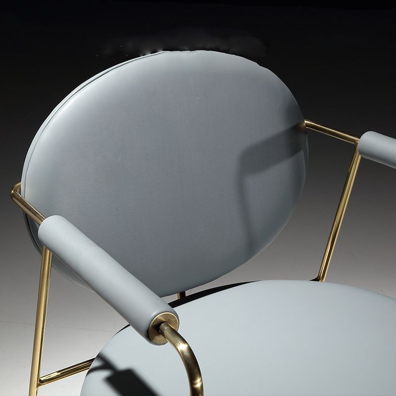 Silla de comedor de cuero con silla de brazo glamorosa con marco de oro para el hogar