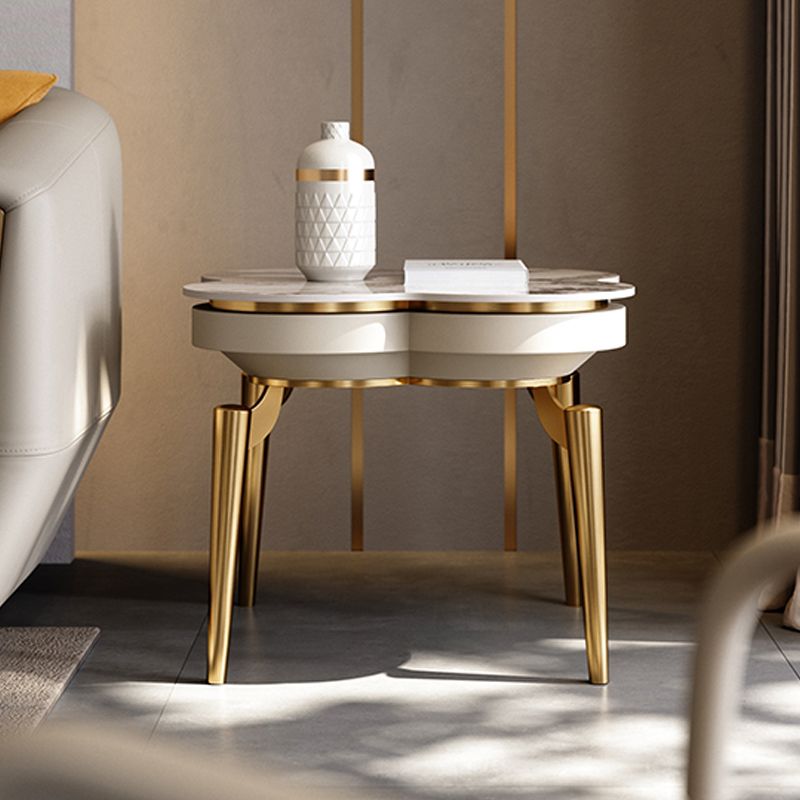 Table d'appoint en métal luxueuse Pierre 4 jambes SOFFA