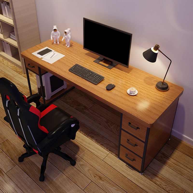 Industriële rechthoekige kantoorbureau houten computer bureau met metalen benen