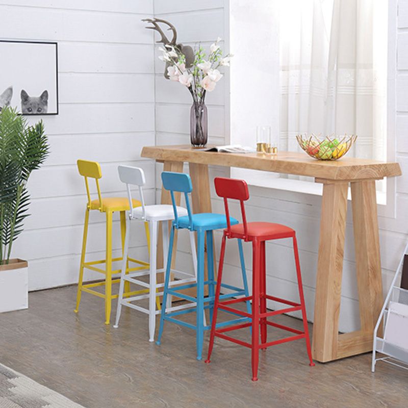 Modern 41.3"H Bar Table Rectangular Solid Wood Bistro Pub Table Clearhalo 'Bar Furniture' 'Bar Tables' 'bar_tables' 'furn' 'furn_bar_tables' 'Furniture' 'Kitchen & Dining Furniture' 1200x1200_e3094274-94d2-4787-905c-a622a2dfa33c