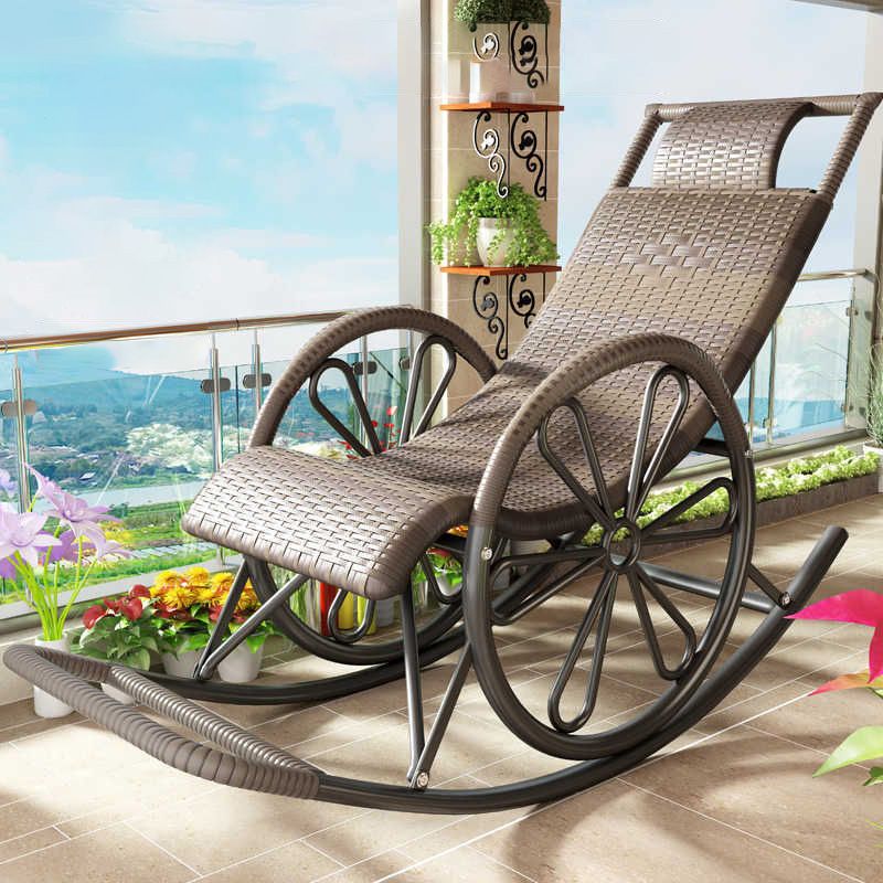 Midden-eeuwse moderne rattan schommelstoel metalen schommelstoel voor woonkamer