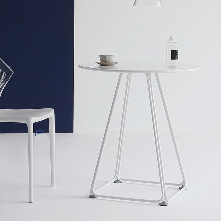 Modern Round Dining Table Wooden Dining Table with Metal Base for Kitchen Clearhalo 'Bar Furniture' 'Bar Tables' 'bar_tables' 'Dining Tables & Seating' 'Dining Tables' 'dining_table' 'furn' 'furn_bar_tables' 'Furniture' 'furniture_dining_table' 'Kitchen & Dining Furniture' 'kitchen' 'kitchen_dining_table' 1200x1200_e37ea73a-9313-46a0-8324-4c2a57b4250e