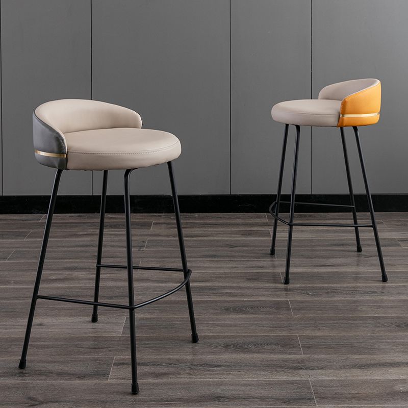 Modern Counter Bar Stool Armless Leather Bar Stool with Footrest Metal Base Clearhalo 'Bar Furniture' 'Bar Stools' 'bar_stools' 'furn' 'furn_bar_stools' 'furniture_bar_stools' 'Kitchen & Dining Furniture' 'kitchen&dining_furn' 'kitchen' 'kitchen_furn' Furniture' 1200x1200_e3d083e0-e168-4d6d-bd56-428d89dc61a2