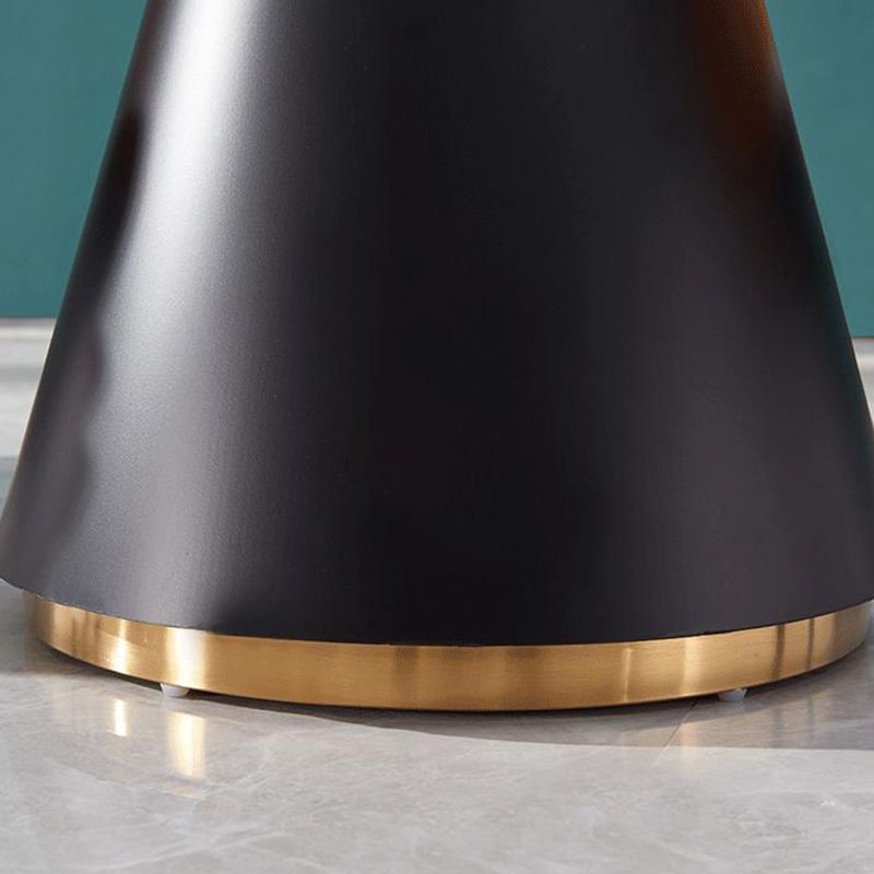 Metal Traditional Luxury Round Table Pedestal Dining Table for Dining Room Clearhalo 'Dining Tables & Seating' 'Dining Tables' 'dining_table' 'furn' 'furn_dining_table' 'Furniture' 'Kitchen & Dining Furniture' 1200x1200_e3efb9df-ad98-4af8-aea8-2f1f480bcc52