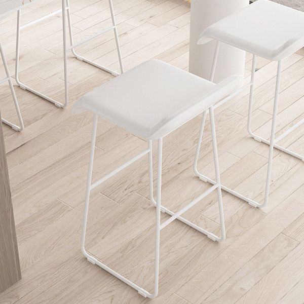 Modernes 1/2/3/5-teiliges Metall-Bartisch-Set, Stein-Bartisch mit hohen Hockern