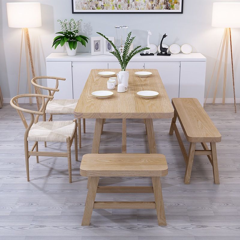 Vaste houten eettafel rechthoekige eettafel met schroefbasis
