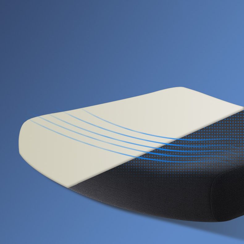 Moderne zwarte bureaustoel vaste armen verstelbare stoelhoogte bureau stoel met wielen