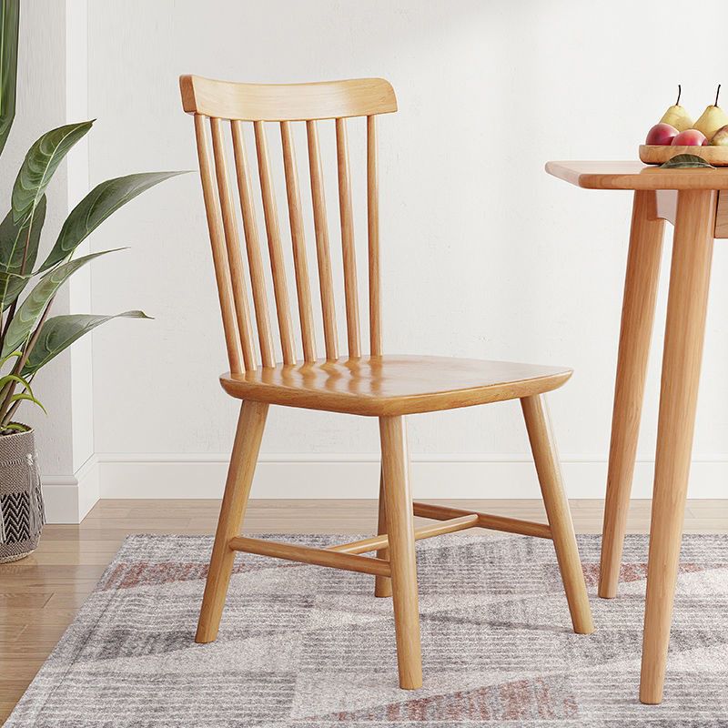 Silla de comedor de madera contemporánea silla lateral de viento en el acabado mate para interiores