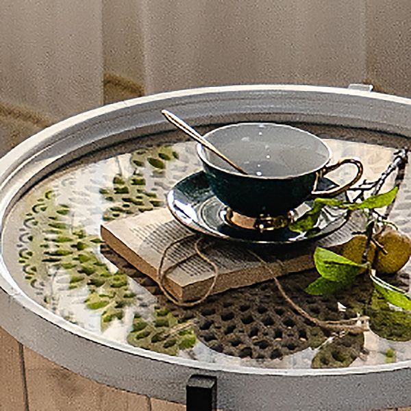 Tavolo laterale di campagna francese in vetro tavolino singolo accento singolo