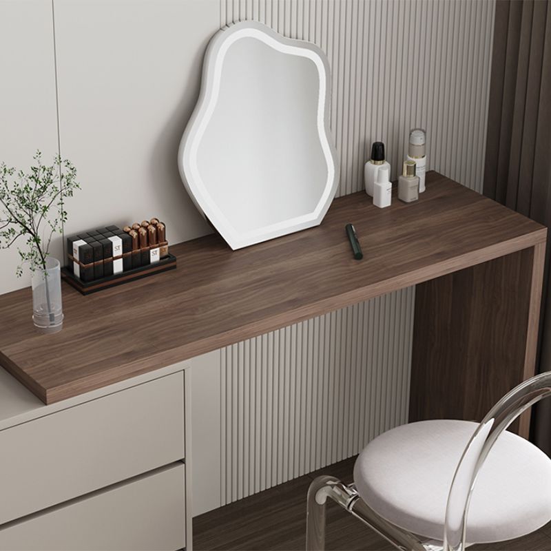 Camera da letto in legno massiccio marrone moderno in piedi con vanità per il trucco del cassetto