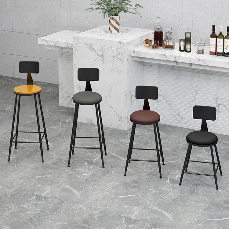 Industrial Coffee Shop Footrest Stool Matte Finish Iron Bar Stool Clearhalo 'Bar Furniture' 'Bar Stools' 'bar_stools' 'furn' 'furn_bar_stools' 'Furniture' 'furniture_bar_stools' 'Kitchen & Dining Furniture' 1200x1200_e4df11c0-9579-4efa-8fb4-47f7f177f1db