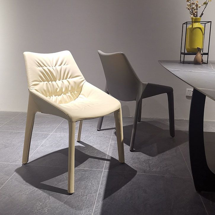 Chaise de salle à manger en acier contemporain Parsons Furniture en finition mate pour la maison