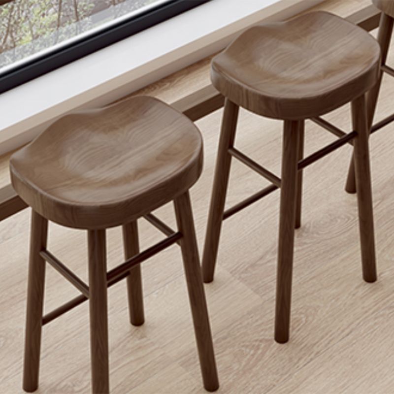 Contatore in legno massiccio e sgabelli da bar moderni sgabelli da banco marrone