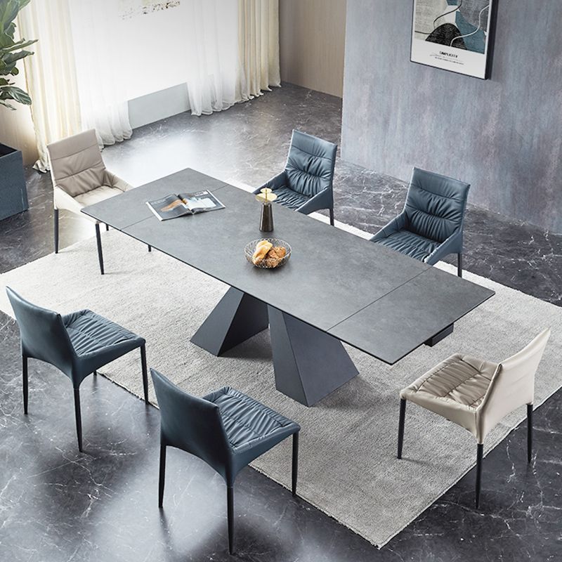 Moderner, einfacher Esstisch, rechteckiger Esstisch mit Metallsockel für das Esszimmer
