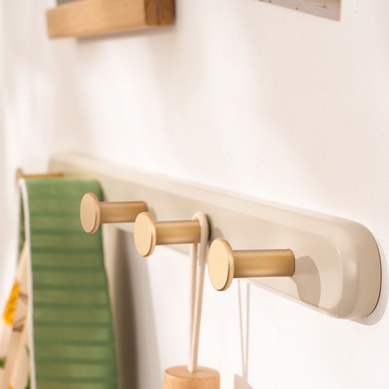 Skandinavischer Kleidungsregal Holz Wandmontierter Metallhaken Eingangsmantelbleiderung