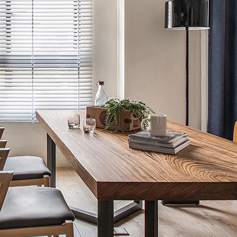 Rechthoektafel industriële vaste houten bovenkant eettafel met metalen basis