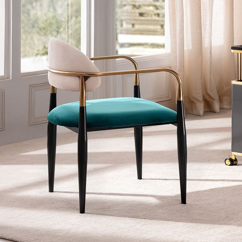 Sedia a braccio in stile glam velluto sedia da pranzo aperta per uso domestico