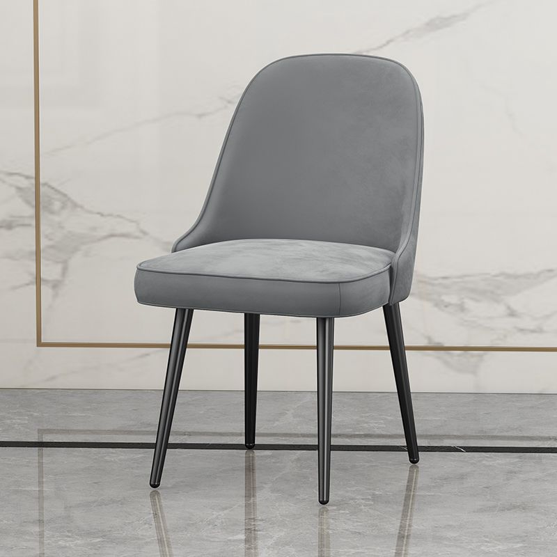 モダンなベルベットの椅子とベンチセット1/2/6/7ピースホームダイニングテーブルセット