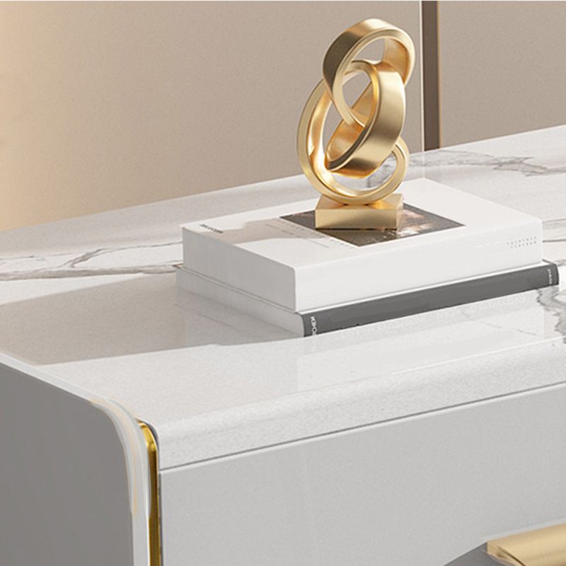 Cassa di legno in oro in oro in stile glam con cassetti multipla