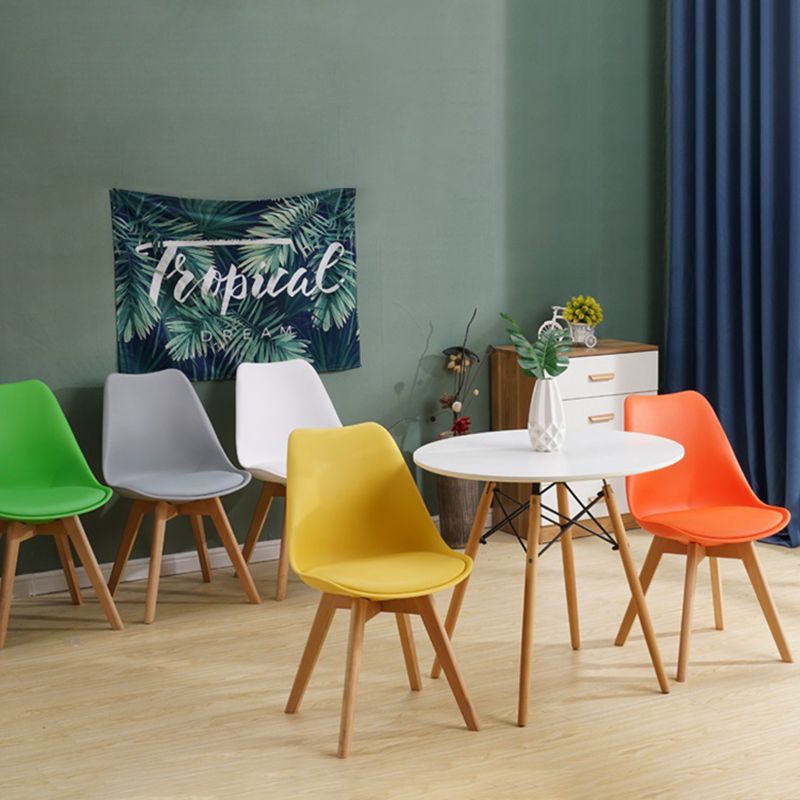 Scandinavian Restaurant Wood Side Chair Colorful Solid Back Dining Chair Clearhalo ' kitchen&dining_furn' 'Dining Chairs' 'Dining Tables & Seating' 'dining_chair' 'Furniture' 'furniture_dining_chair' 'Kitchen & Dining Furniture' 'kitchen' 1200x1200_e61a99fc-4343-4956-86ba-a86d30a911e6