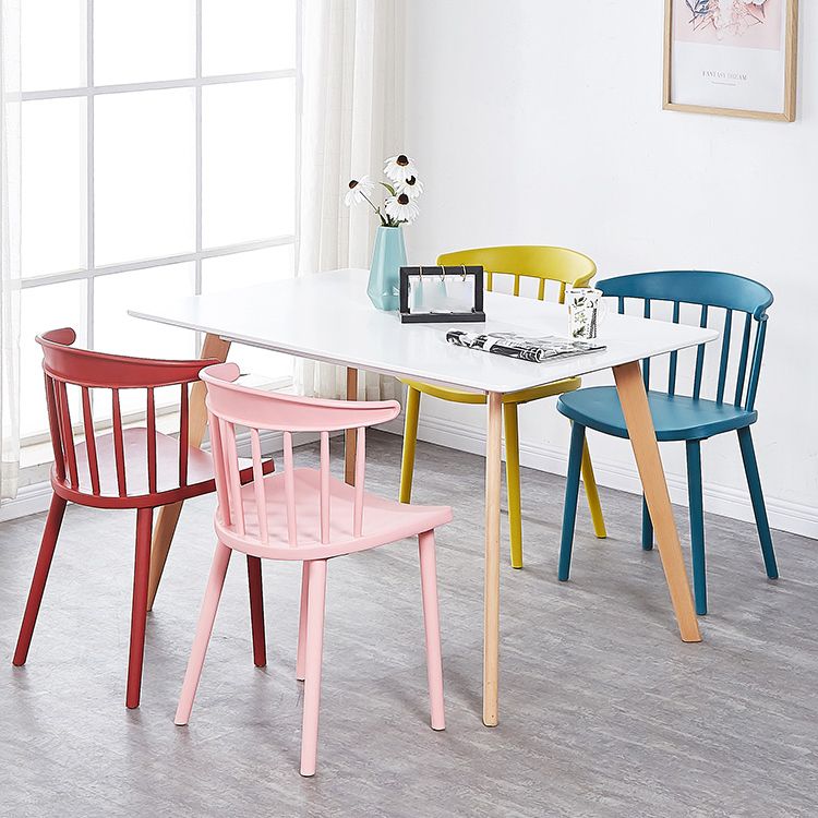 Plastic Scandinavian Side Chair Windsor Back Indoor-Outdoor Chair Clearhalo 'Dining Chairs' 'Dining Tables & Seating' 'dining_chair' 'furn' 'furn_dining_chair' 'Furniture' 'furniture_dining_chair' 'Kitchen & Dining Furniture' 1200x1200_e620d999-5b6c-4a4c-97d0-bf645ac428d2