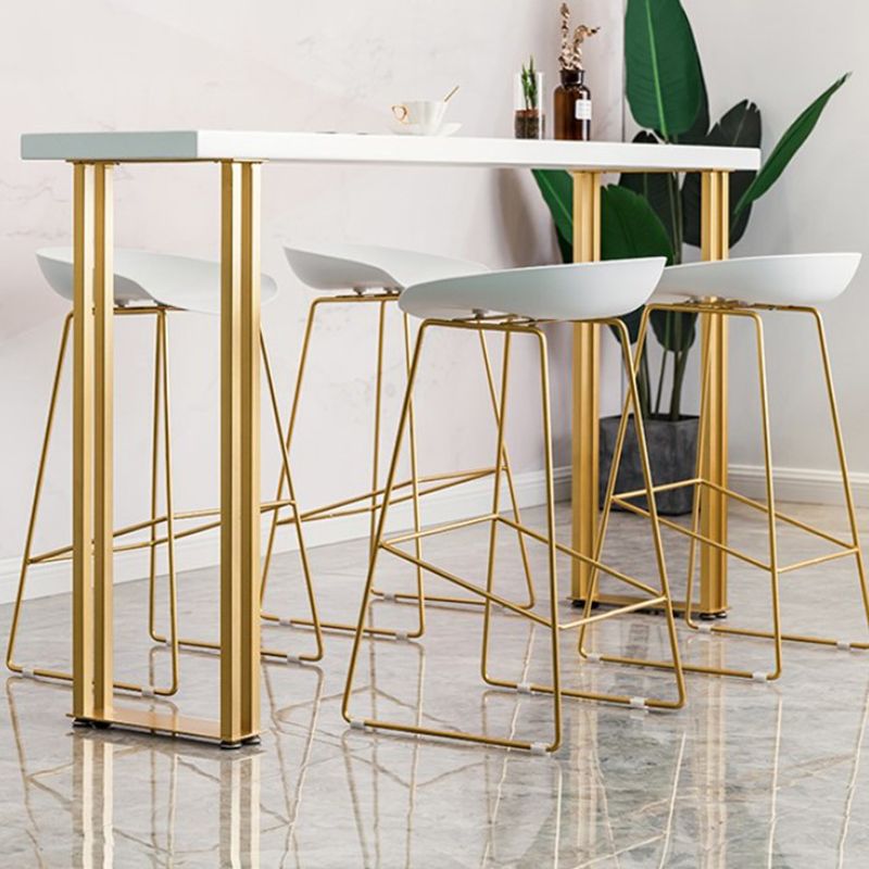 Glam Style Bar Table 42-inch Height Wood Top Bistro Table with Gold Pedestal Clearhalo 'Bar Furniture' 'Bar Tables' 'bar_tables' 'furn' 'furn_bar_tables' 'Furniture' 'Kitchen & Dining Furniture' 1200x1200_e6235860-0ee5-430b-a26c-f277153e22f6
