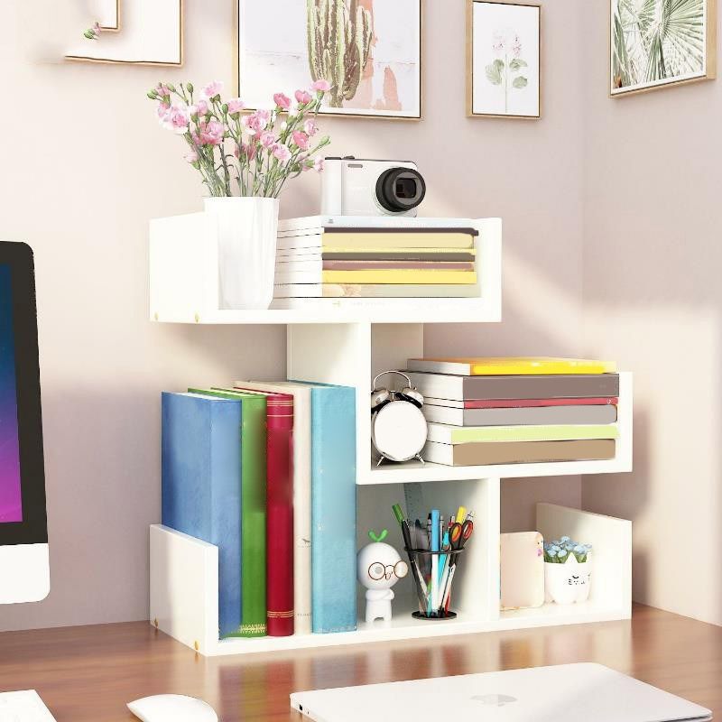 Libreria in legno ingegnerizzato in ingegnerizzato in ingegnerizzato in stile moderno con mensole con scaffali