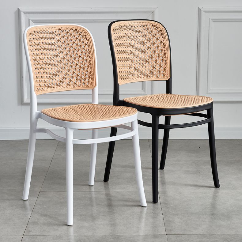 Contemporary Bar and Counter Stool Rattan Full Back Stool with 4 Legs Clearhalo 'Bar Furniture' 'Bar Stools' 'bar_stools' 'furn' 'furn_bar_stools' 'Furniture' 'furniture_bar_stools' 'Kitchen & Dining Furniture' 1200x1200_e63e02a3-d1fa-460b-82ad-054da2045eac