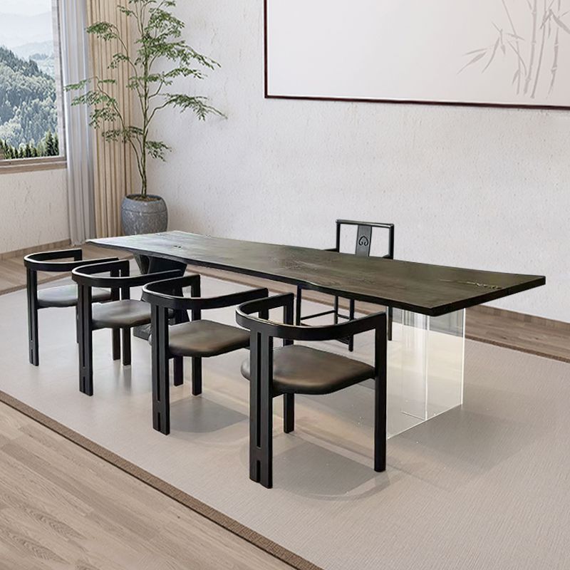 椅子付きの現代的なスタイルのソリッドブラックウッドダイニングテーブル