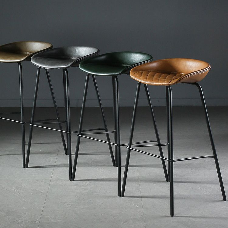 Industrial Style Bar-stool with Iron Legs Bucket Seat for Kitchen Bar Clearhalo 'Bar Furniture' 'Bar Stools' 'bar_stools' 'furn' 'furn_bar_stools' 'furniture_bar_stools' 'Kitchen & Dining Furniture' 'kitchen&dining_furn' 'kitchen' 'kitchen_furn' Furniture' 1200x1200_e6a7db06-5fd6-4f42-83cf-eaa088756d0e
