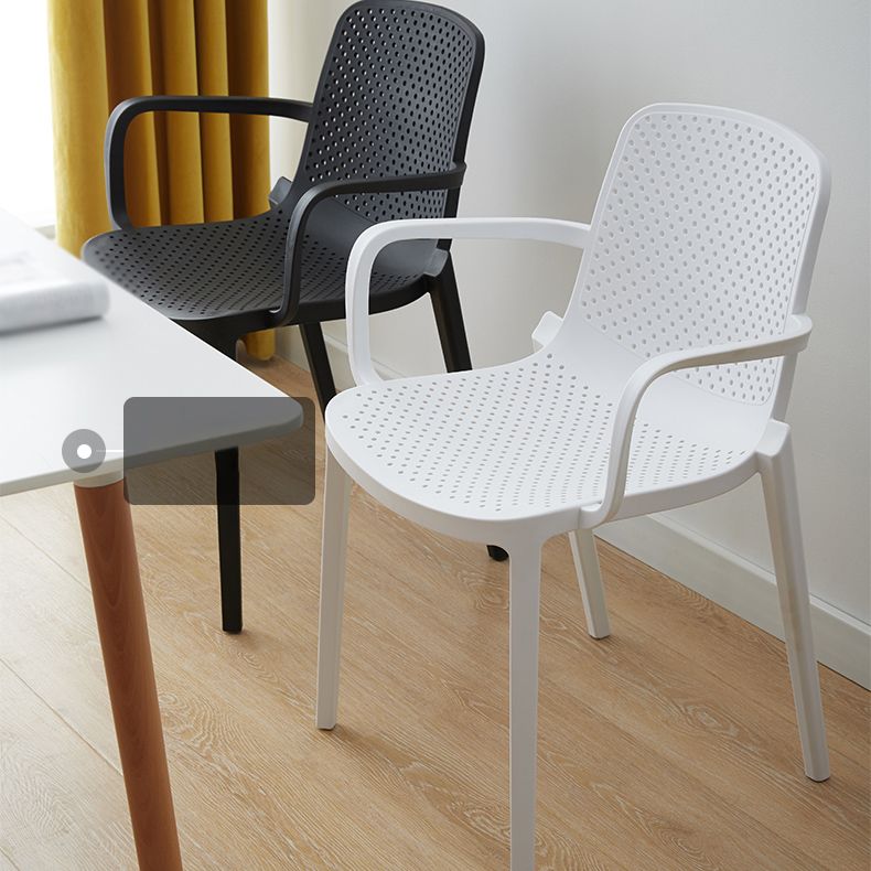Scandinavian Plastic Dining Arm Chair Solid Back Kitchen Dining Armchair Clearhalo ' kitchen&dining_furn' 'Dining Chairs' 'Dining Tables & Seating' 'dining_chair' 'furn' 'furn_dining_chair' 'Furniture' 'furniture_dining_chair' 'Kitchen & Dining Furniture' 'kitchen' 1200x1200_e6b46457-b466-4467-aa0b-c6a669dc953f