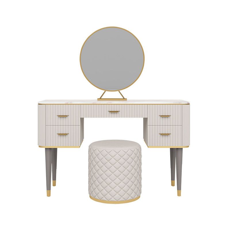 Ensemble de vanité de maquillage contemporain 5 tirages