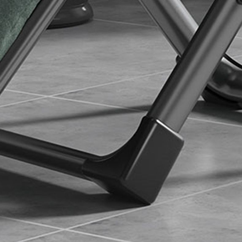 Sedia reclinabile interna con base in metallo e blocco della posizione e braccia